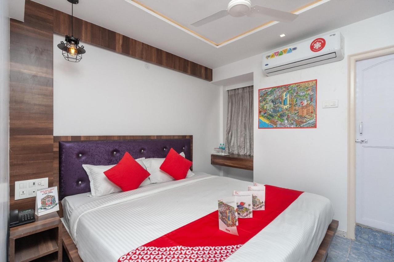 Capital O Admire Suit Hospitality Chennai Exterior photo